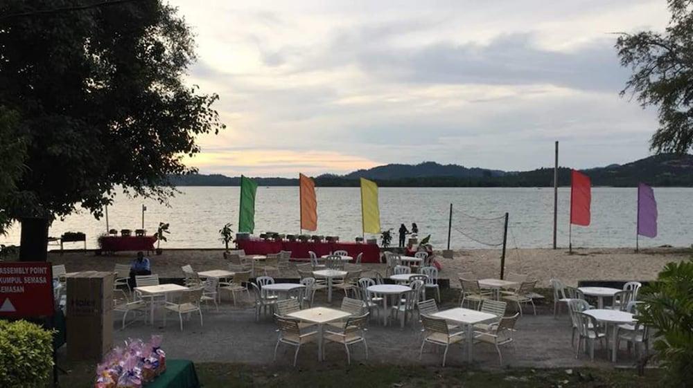 The Orient Star Resort Lumut Exterior foto